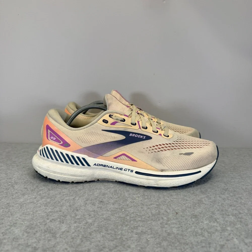Brooks Adrenaline GTS 23 Womens Shoes Size 9 Running Sneakers 1203811B795